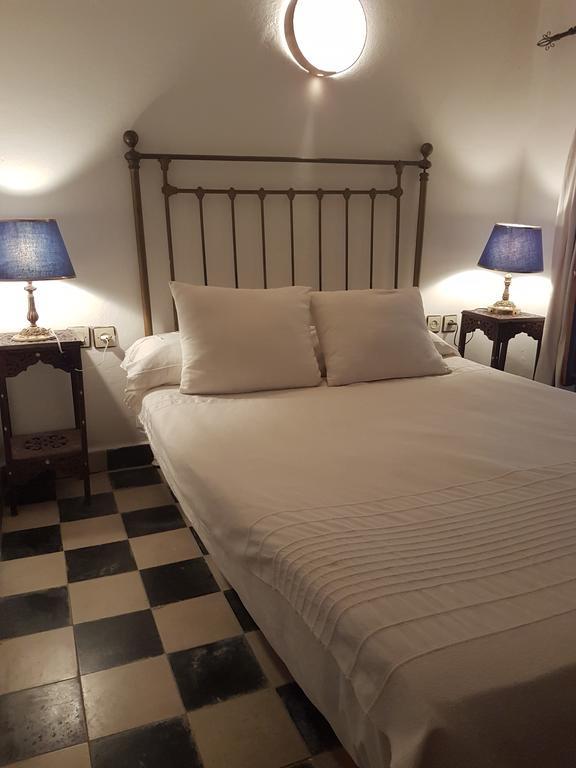 Riad Arous Chamel Tanca Oda fotoğraf